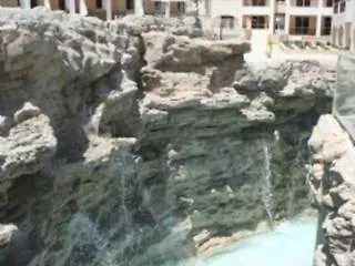 Elysian Fields & Resort Apartment No. 302, Block B2 Tersephanou 0*,  Chipre